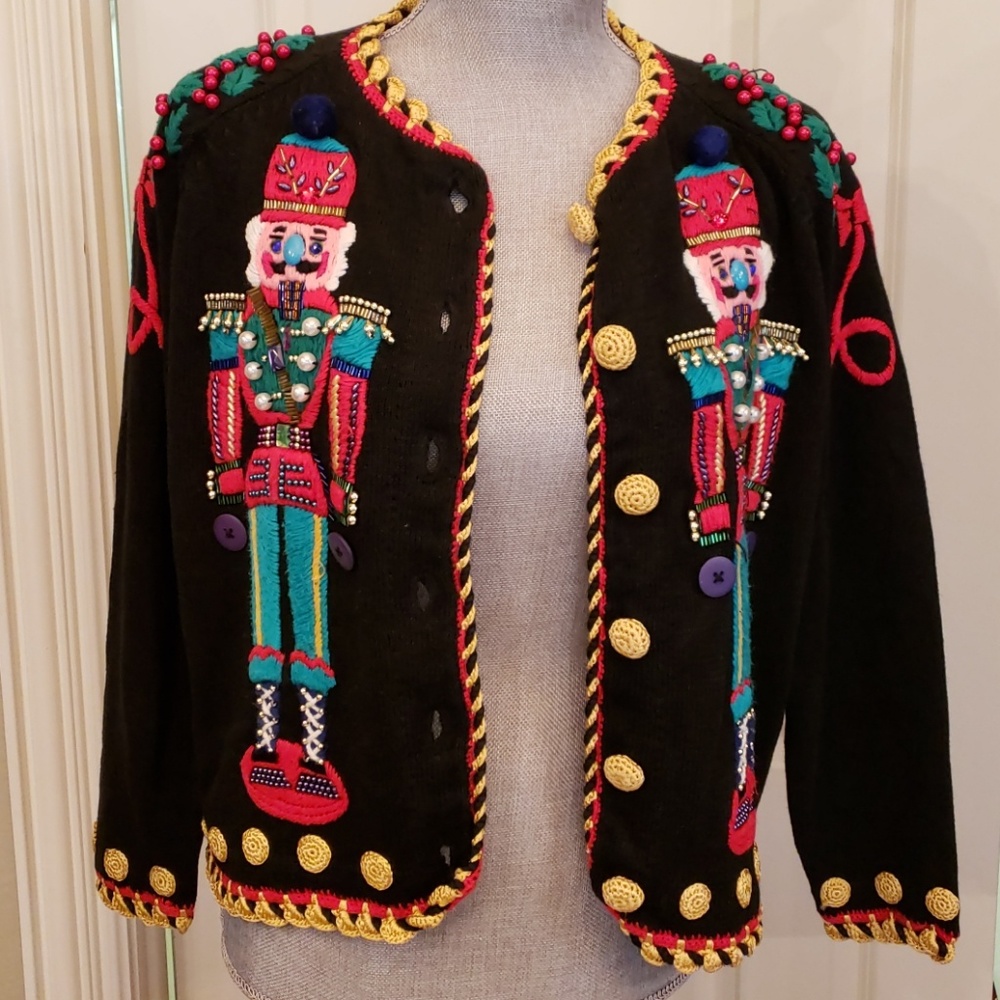 Michael Simon sweater